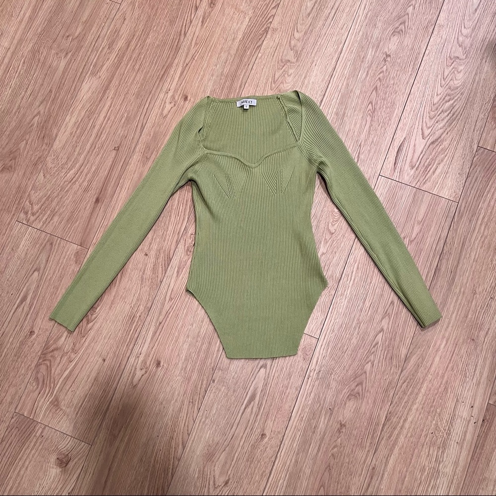 Split Hem Ribbed Knit Jumper in Lime